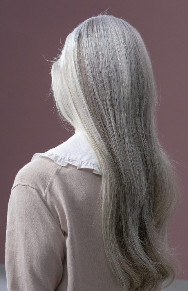18 Best Natural Remedies for Grey Hair to Try at Home 1 18 Best Natural Remedies for Grey Hair to Try at Home