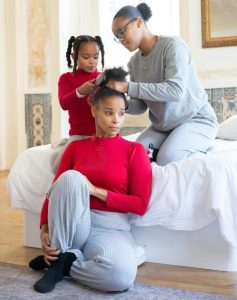 18 Best Natural Remedies for Grey Hair to Try at Home 3 18 Best Natural Remedies for Grey Hair to Try at Home